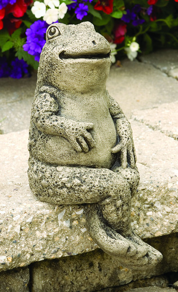 Howie Shelf Sitting Frog Garden Sculpture